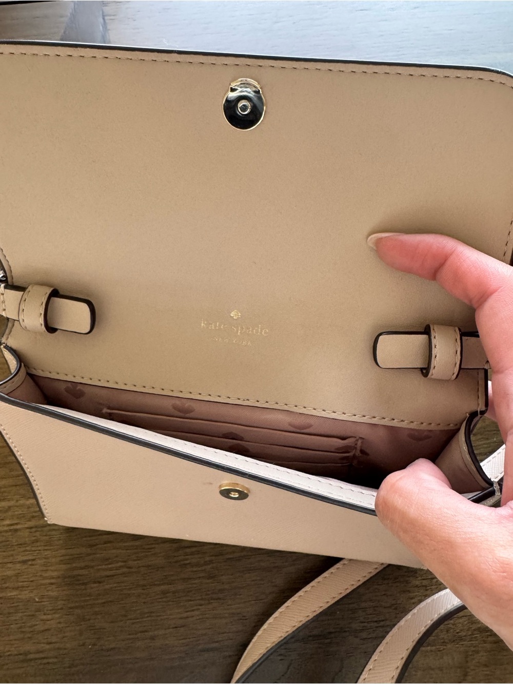 Kate Spade Women's Crossbody Wallet in Nude - Picture 2 of 3